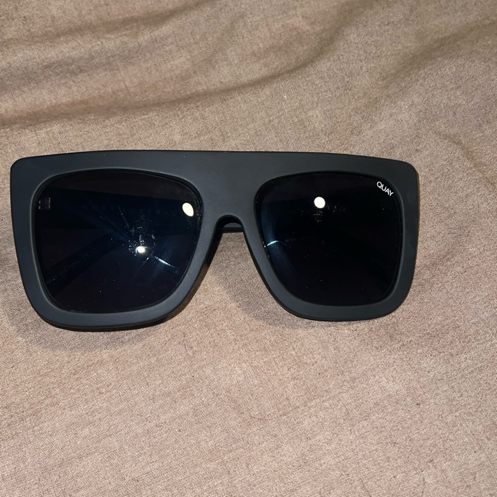 Quay sunglasses